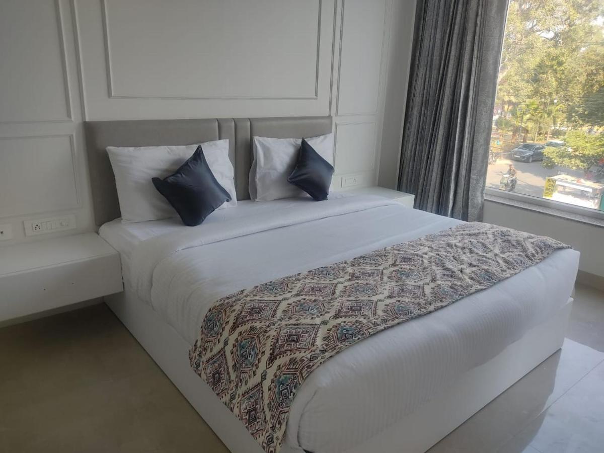 Hotel Mumbai House Express אודייפור מראה חיצוני תמונה