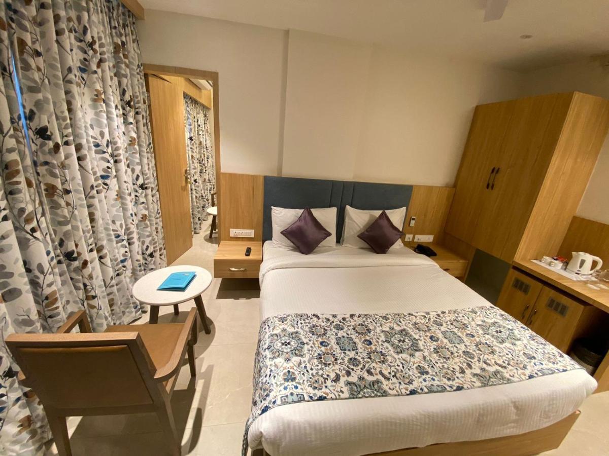 Hotel Mumbai House Express אודייפור מראה חיצוני תמונה